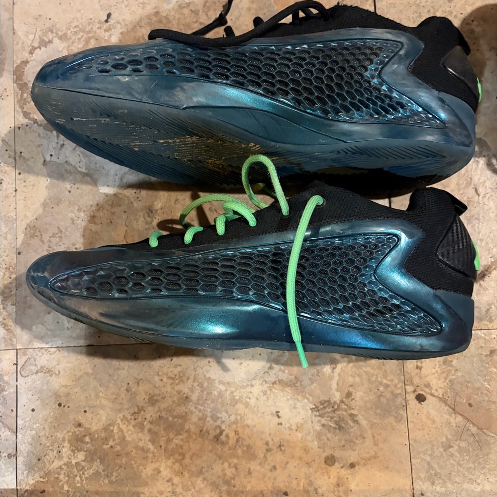 Anthony Edwards AE 1 Metamorphosis sneakers
